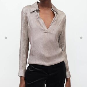Gucci Metallic Gold Vintage Collared Long Sleeve Blouse Top IT42 / US 6